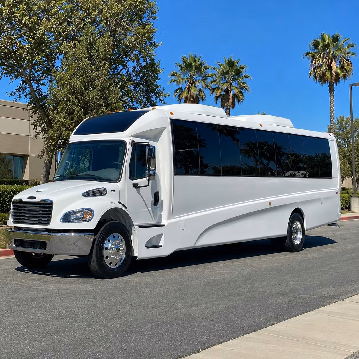 pearland bus rentals for school field trips