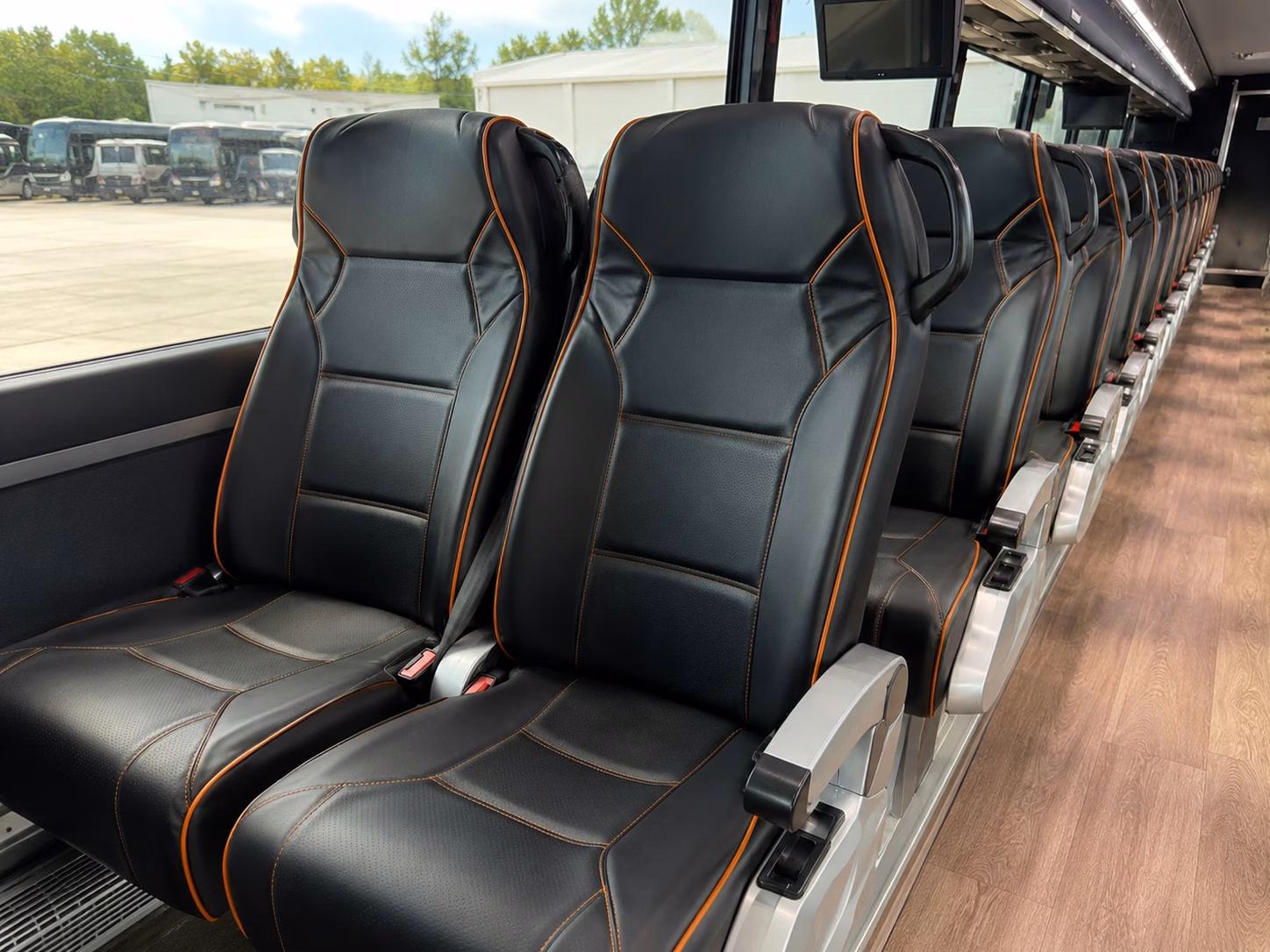 pearland charter bus