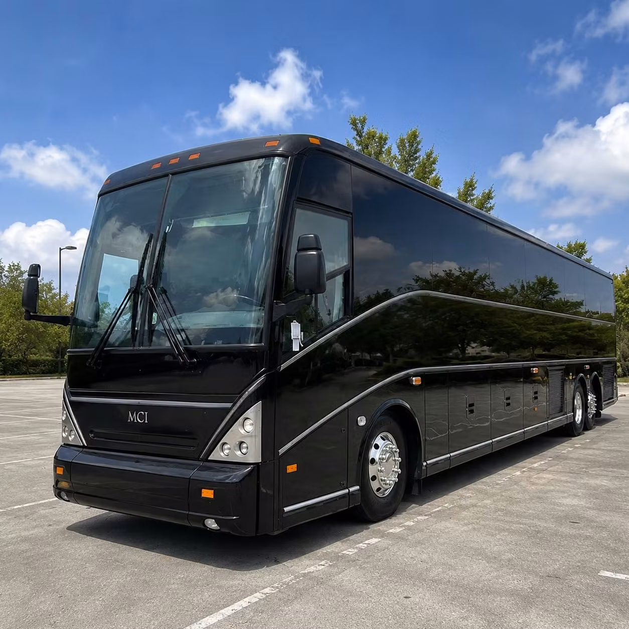 sports team fan charter bus rentals in pearland